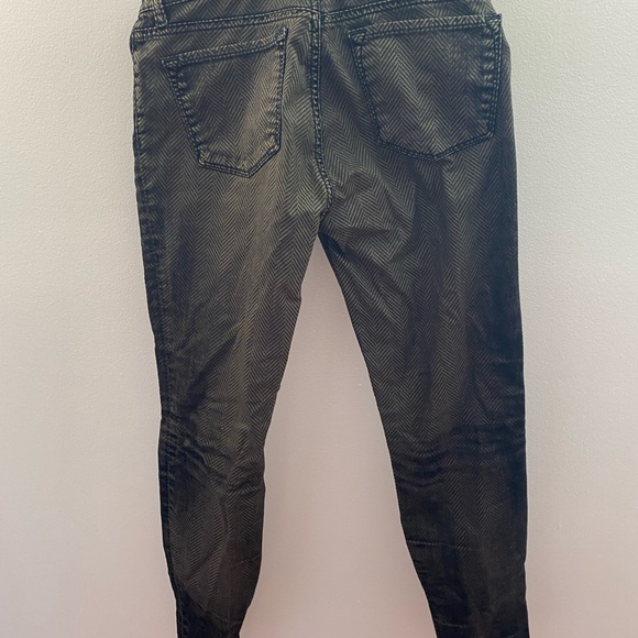 Jeans - Picture 2 of 2